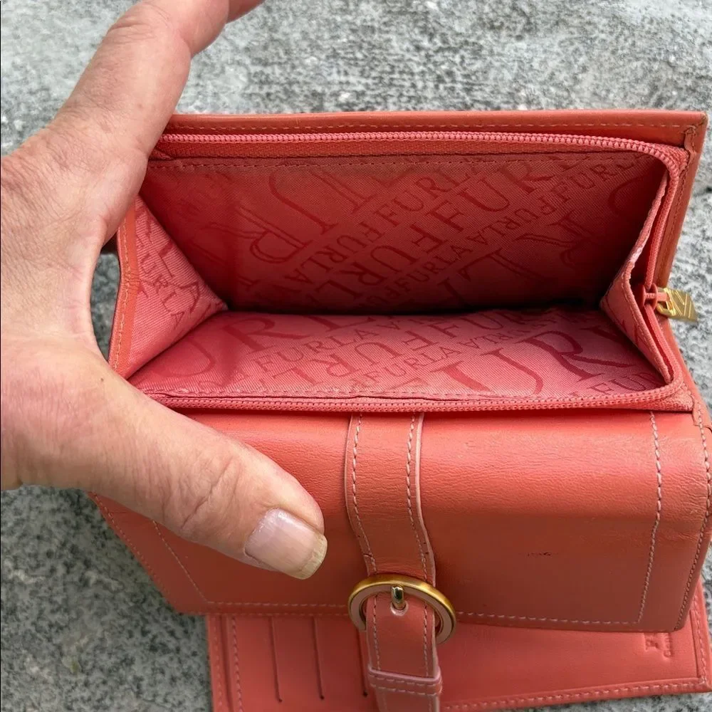 Vintage furla wallet - Picture 8 of 9